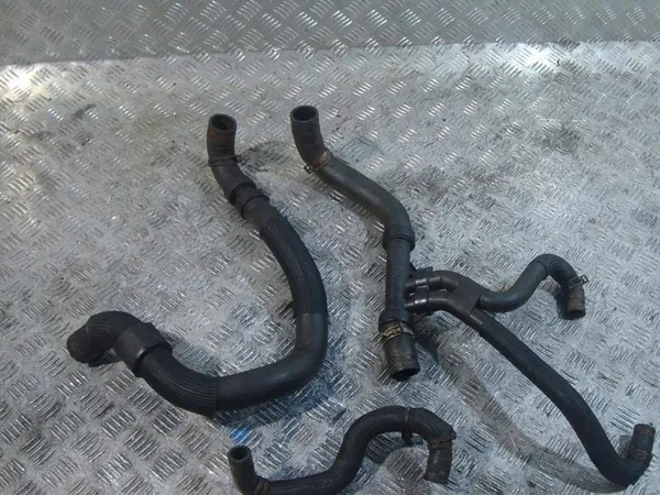 Tuyau d'eau Opel Vivaro 2018 Diesel OEM 1234 image 1