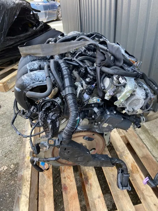 Motor Mazda 2.0B MHEV OEM NC PE21 PE27 - Usado image 4