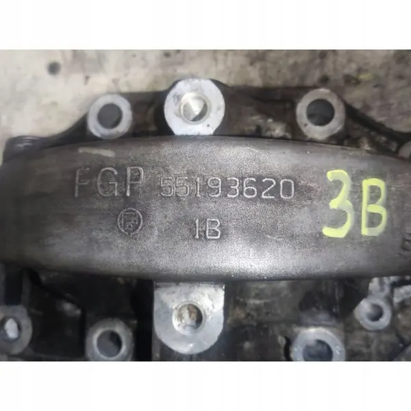 Vaihteiston kansi OEM 55193620 Alfa Romeo 159 1.9 JTDM image 8