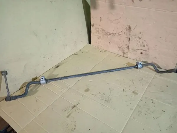 Lien de stabilisateur arrière OEM A2053267300 C-Class image 2
