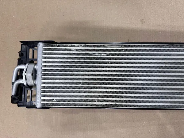 Arrefecedor de óleo OEM 9487217 para BMW X3/X4/iX3 image 3