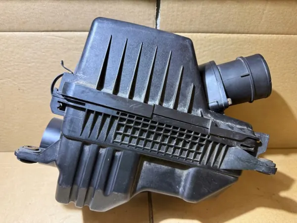 Caja Filtro Aire OEM 28110-A5800 para Hyundai/Kia image 4