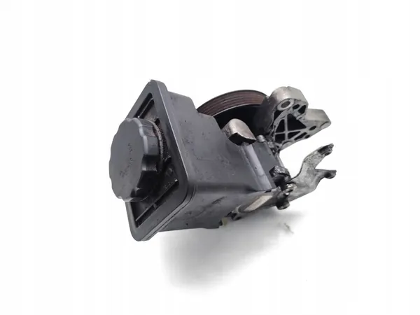 Servostyrningspump Land Rover Range Rover 3.0 D SUV OEM image 3