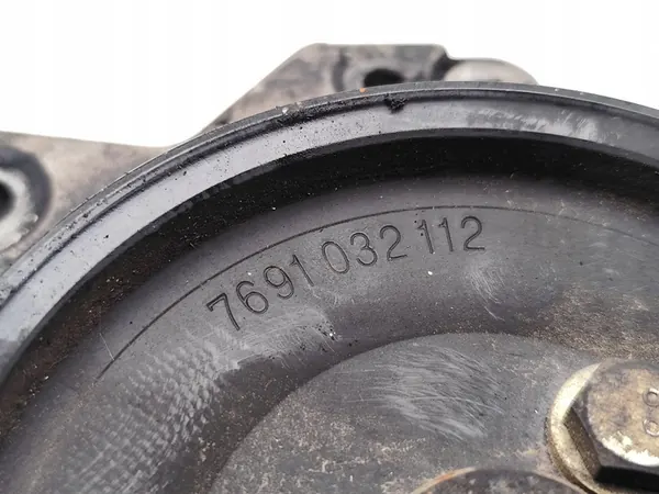 Servostyrningspump Land Rover Range Rover 3.0 D SUV OEM image 7