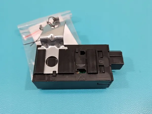 Módulo de Carregamento USB INFINITI QX60 12- OEM 795405046 image 5