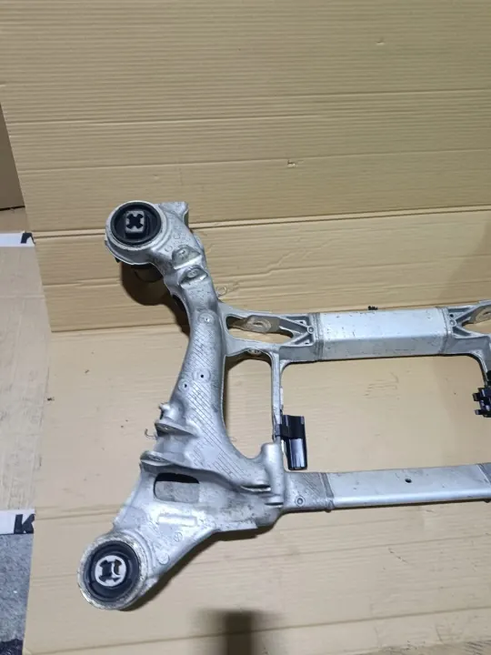 Porsche Taycan achterophangingarm OEM 342342334222332223212 image 3