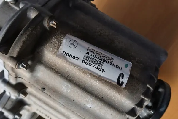 Mercedes Reducer OEM 1642801000 för W164 ML GL X164 image 3