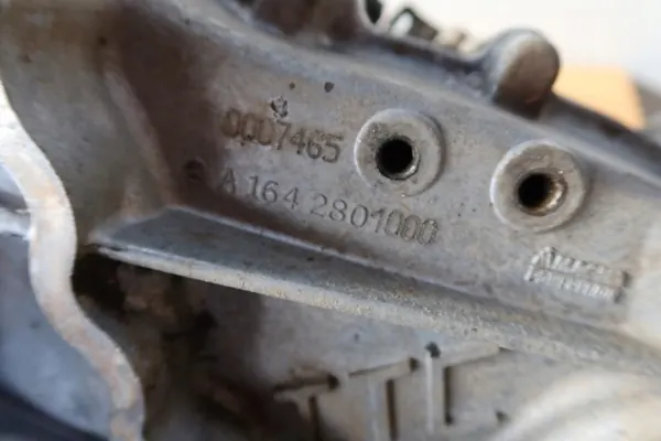 Mercedes Reducer OEM 1642801000 för W164 ML GL X164 image 6