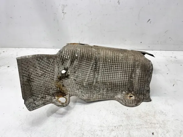 Protector térmico escape trasero derecho Audi A4 B7 OEM 8E0804172G image 5