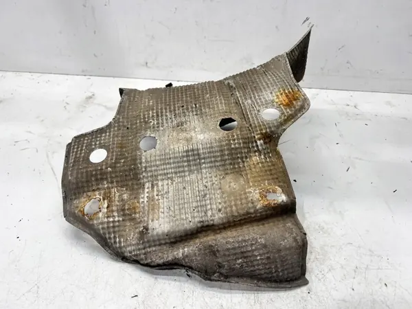 Protector térmico escape trasero derecho Audi A4 B7 OEM 8E0804172G image 6