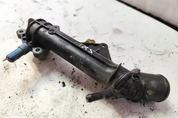 Carcasa de termostato ALFA ROMEO GIULIETTA 2.0L Diesel image 2