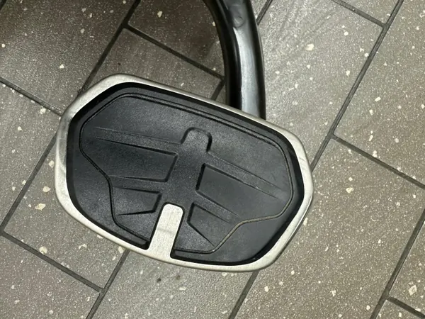 Cubierta de pedal de freno OEM 6891125 para BMW X1 U11/IX1 image 4