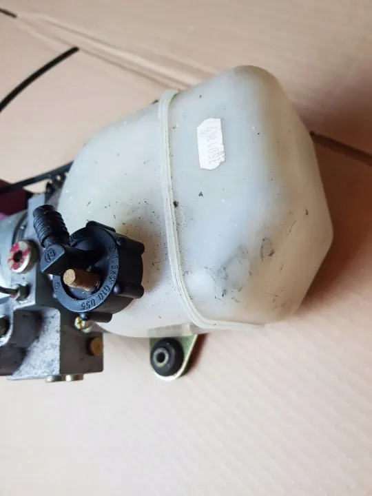 Mercedes R129 dakpomp OEM 1298000048 - Gebruikt image 3