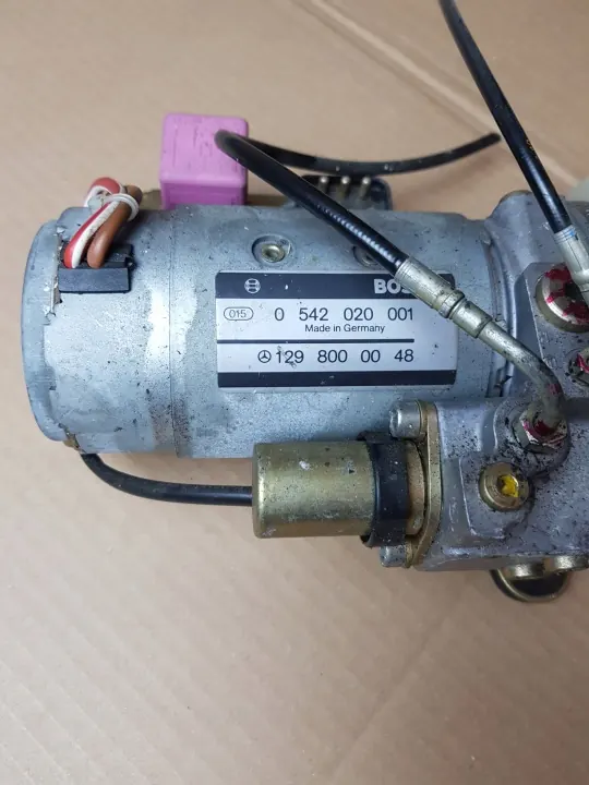 Mercedes R129 dakpomp OEM 1298000048 - Gebruikt image 4