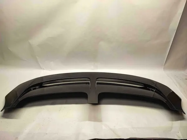 Spoiler Traseiro Kia EV6 OEM 87210-CV000 - Usado image 2