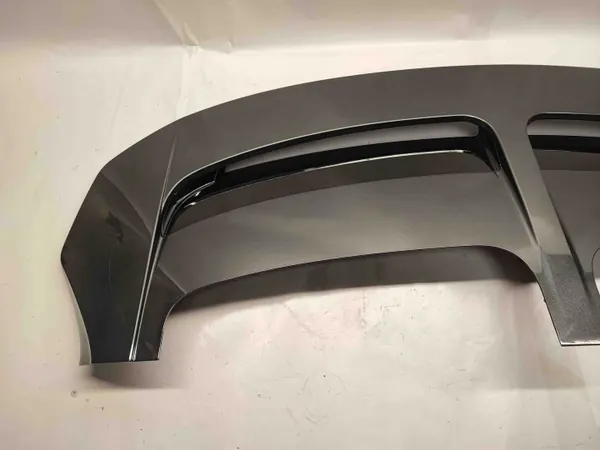 Spoiler Traseiro Kia EV6 OEM 87210-CV000 - Usado image 4