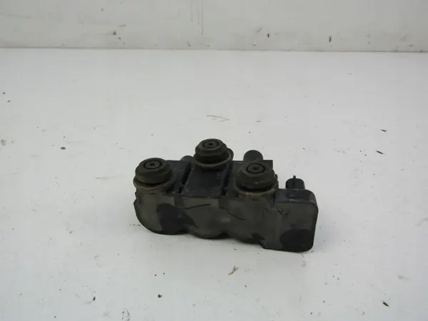 Jaguar I-PACE Fjädringsventilblock OEM CPLA-5B710-AD image 3