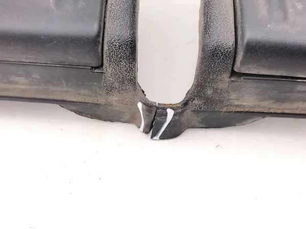 Cache de serrure capot Tesla Model S 2015 OEM 100633002G image 5