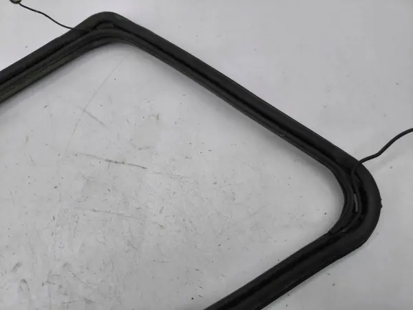OEM A25167023 Vänster bakdörr fönsterpackning Mercedes R W251 image 8