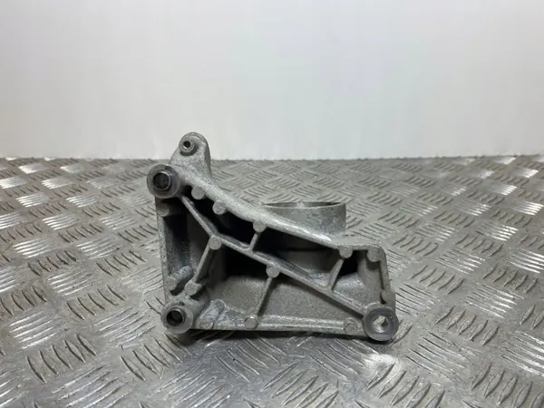 Fiat 500X Laakerituki OEM 55258283 image 3