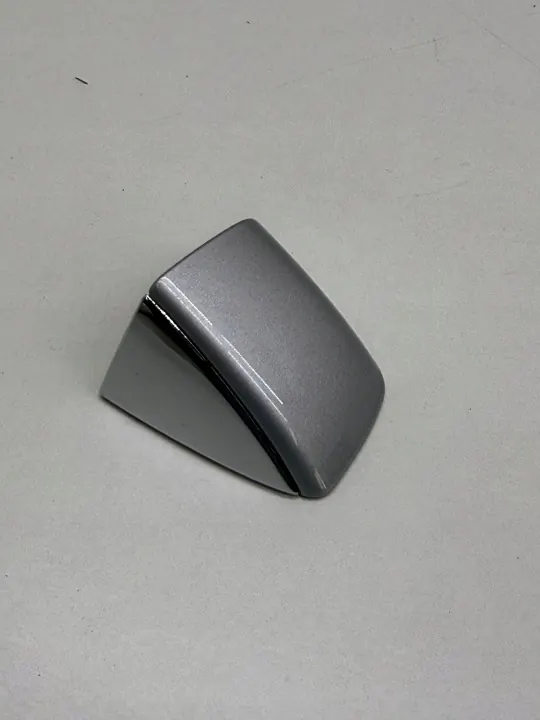 OEM 4H0837880B Ovenlukon Peite Oikea Taka Audi A6 image 2