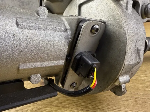 Colonne de direction OEM 488102646R pour Renault Clio IV image 6
