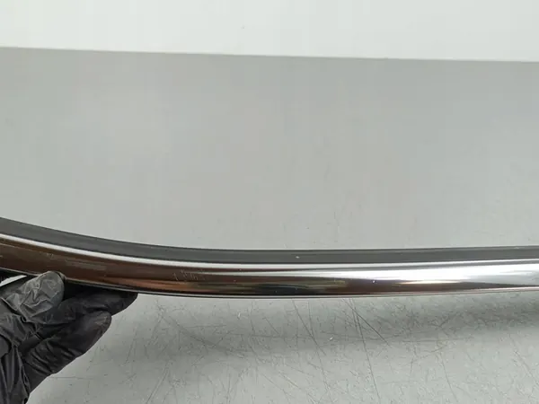 2023 MG ZS Garniture de fenêtre arrière image 3