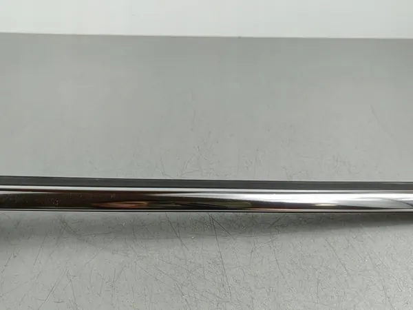 2023 MG ZS Garniture de fenêtre arrière image 4