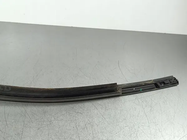 2023 MG ZS Garniture de fenêtre arrière image 7