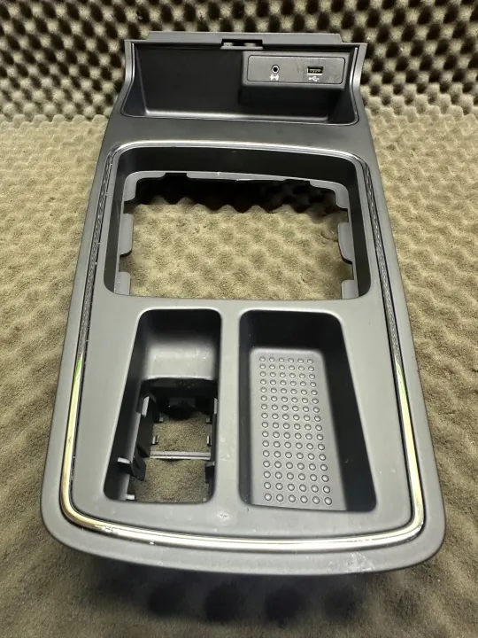 OEM 5F1863283D Couvre-tunnel central pour SEAT Leon image 4