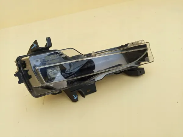 Tesla Model 3/Y DRL Halógeno LED Delantero Derecho OEM 1507933-00-C image 3
