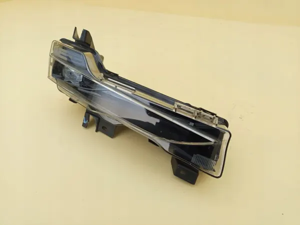 Tesla Model 3/Y DRL Halógeno LED Delantero Derecho OEM 1507933-00-C image 4