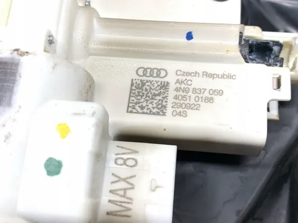 OEM 4N0837059 Türanschlag links vorne für Audi A6 C8 image 3