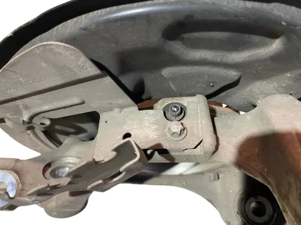 Mercedes-Benz achterwielnaaf OEM UTO31510 image 3