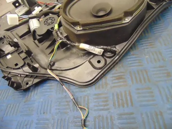 Regulador de ventana delantero derecho Mazda 5 G22C5858X image 6