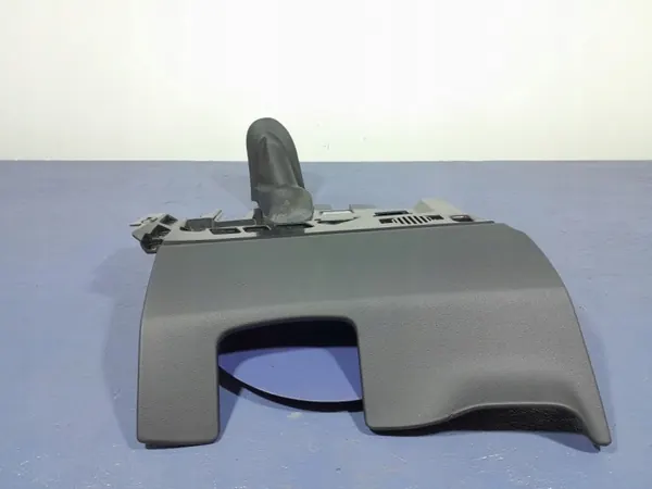 Cache Tableau de Bord Bas Gauche Audi Q7 II OEM 4M1863075C image 2