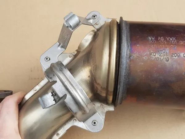 Catalyseur complet OEM 1K0131701DE pour 1.4 TFSI TSI image 8