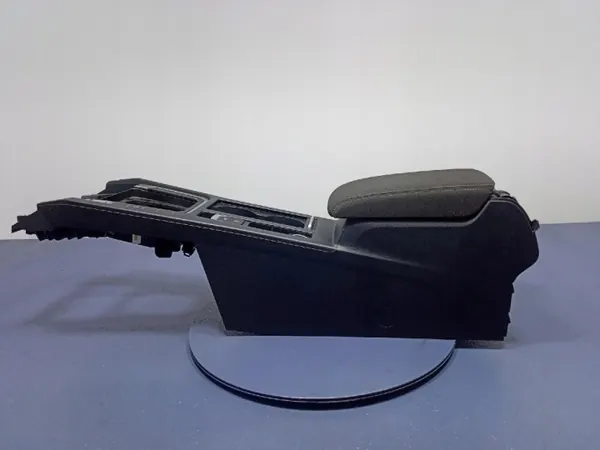 Accoudoir console centrale VW Passat B8 OEM 3G1863241A image 2