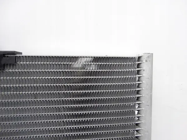 AC-jäähdytin Opel Corsa-E Mokka-E E-2008 OEM 9827255780 image 8