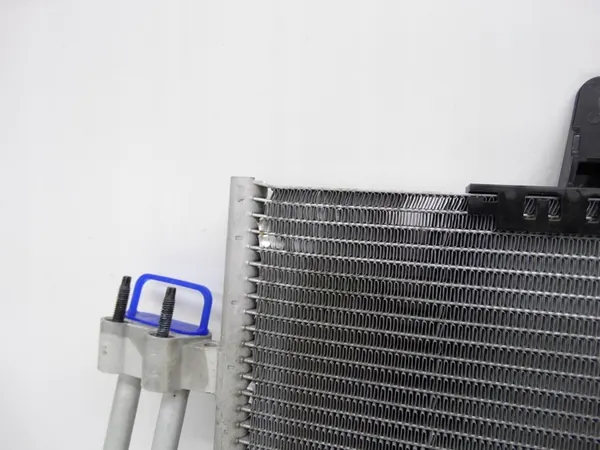 AC-jäähdytin Opel Corsa-E Mokka-E E-2008 OEM 9827255780 image 9