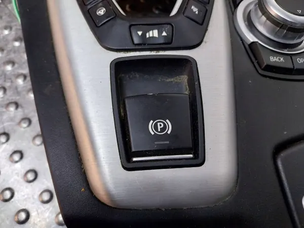 Marco de panel de cambio OEM S26372369 para BMW 5 F10/F11 image 4