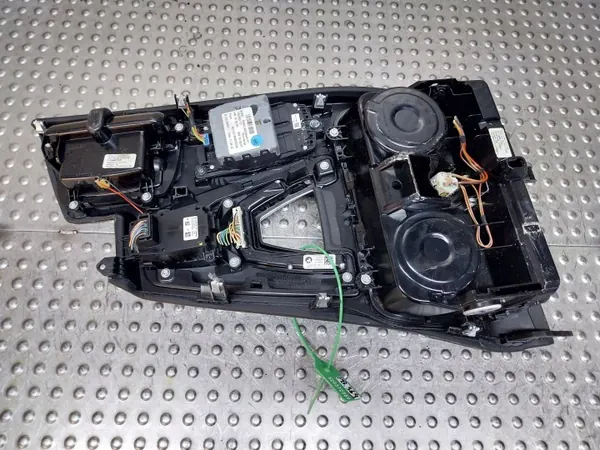 Marco de panel de cambio OEM S26372369 para BMW 5 F10/F11 image 7