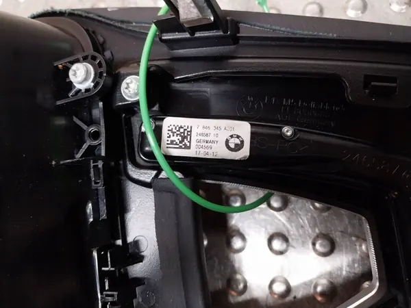 Marco de panel de cambio OEM S26372369 para BMW 5 F10/F11 image 9
