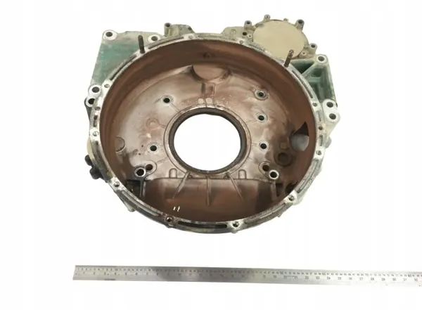 Svänghjulshus OEM 21769018 Volvo begagnad del image 2