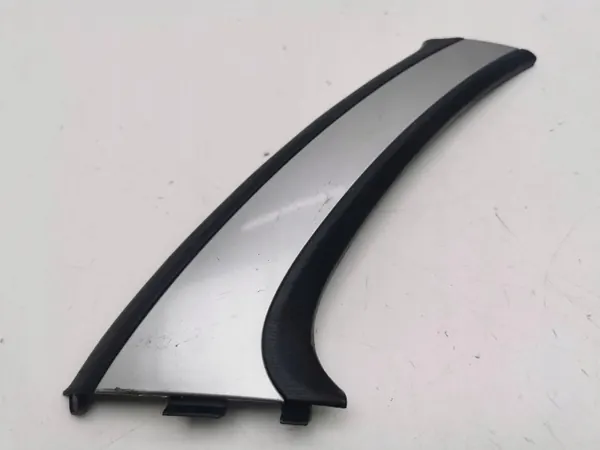 Toyota Avensis T270 2012 Zijkanten OEM 7461205060 image 6