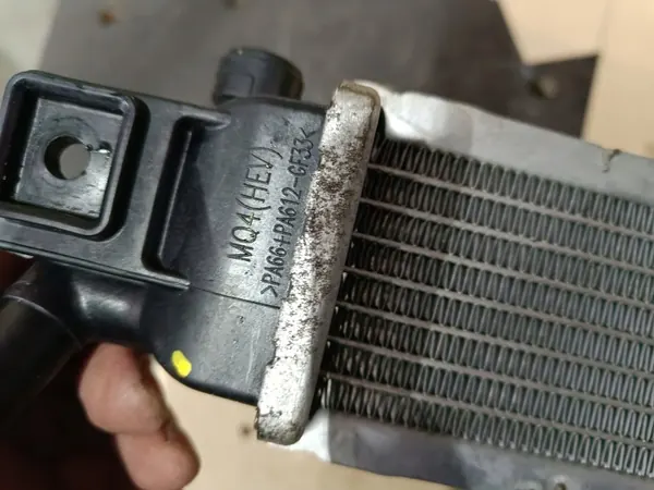 Arrefecedor de água TUCSON IV OEM - Peça Hyundai OE usada image 9