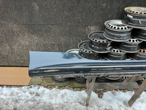 MERCEDES-BENZ AMG SC217 W217 4MATIC Garniture Droite 5998 image 2