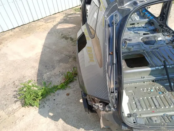 OEM Wrakowisko-25114- takamudguard vasen Opel Astra image 3