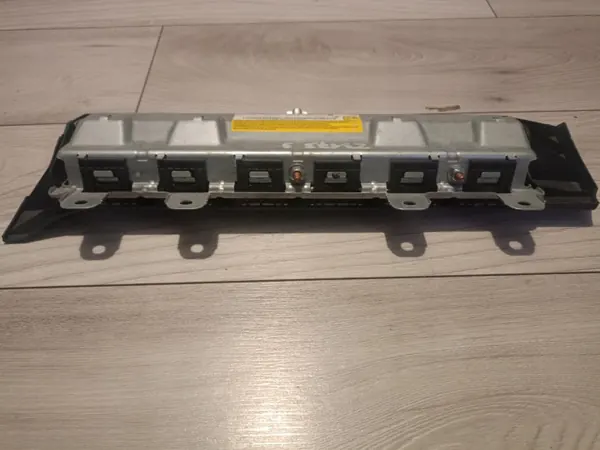 Mercedes B-klass knäairbag OEM a2468600302 image 3