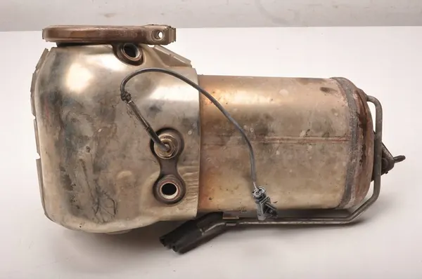 VOLVO XC90 II CATALISADOR 2.0 D5 OEM 31439704 image 8